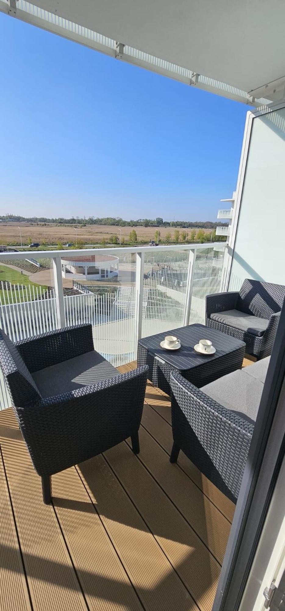 Blue Dunes Apartament Polanki Aqua Kolobrzeg Exterior photo