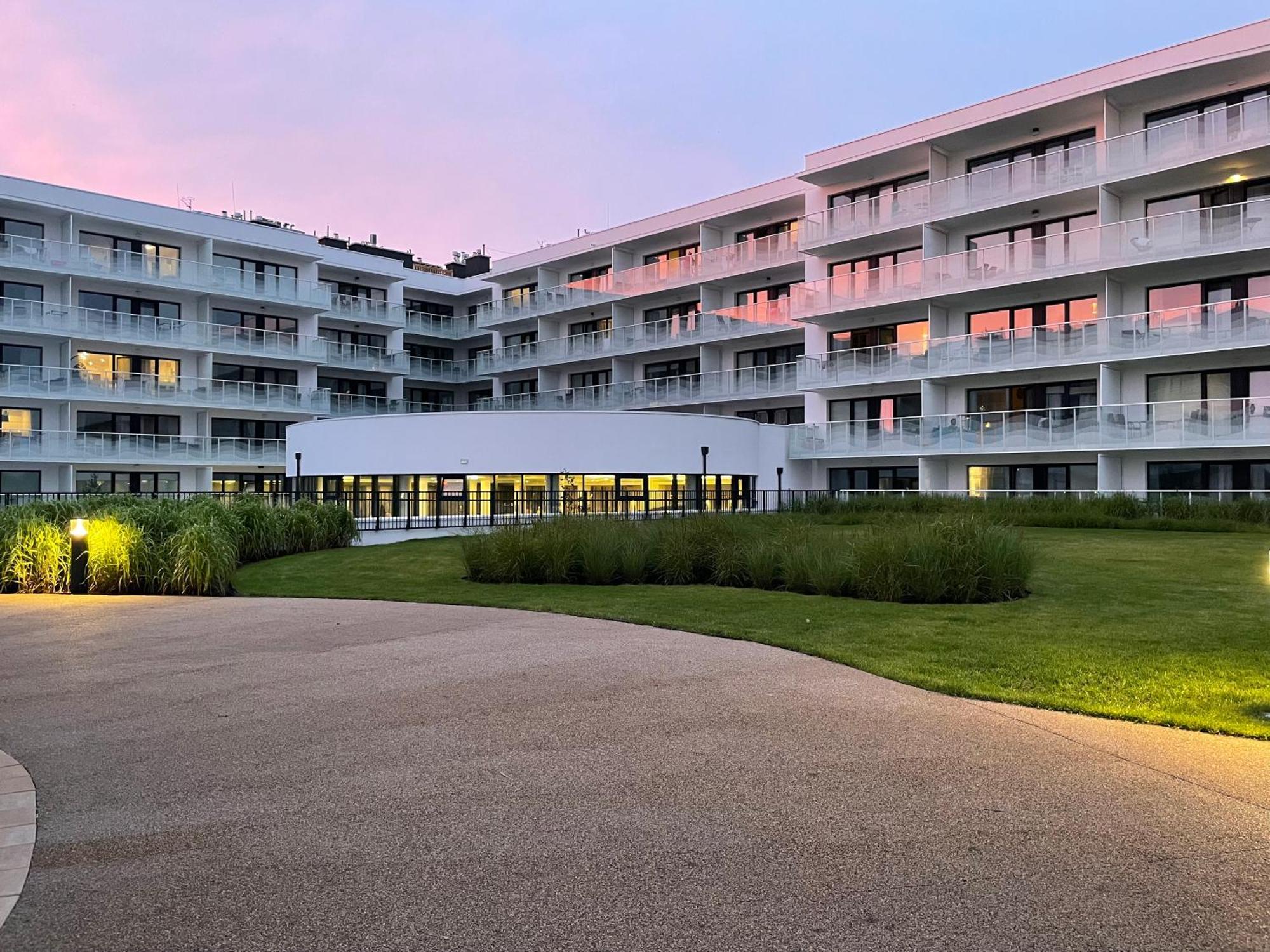 Blue Dunes Apartament Polanki Aqua Kolobrzeg Exterior photo